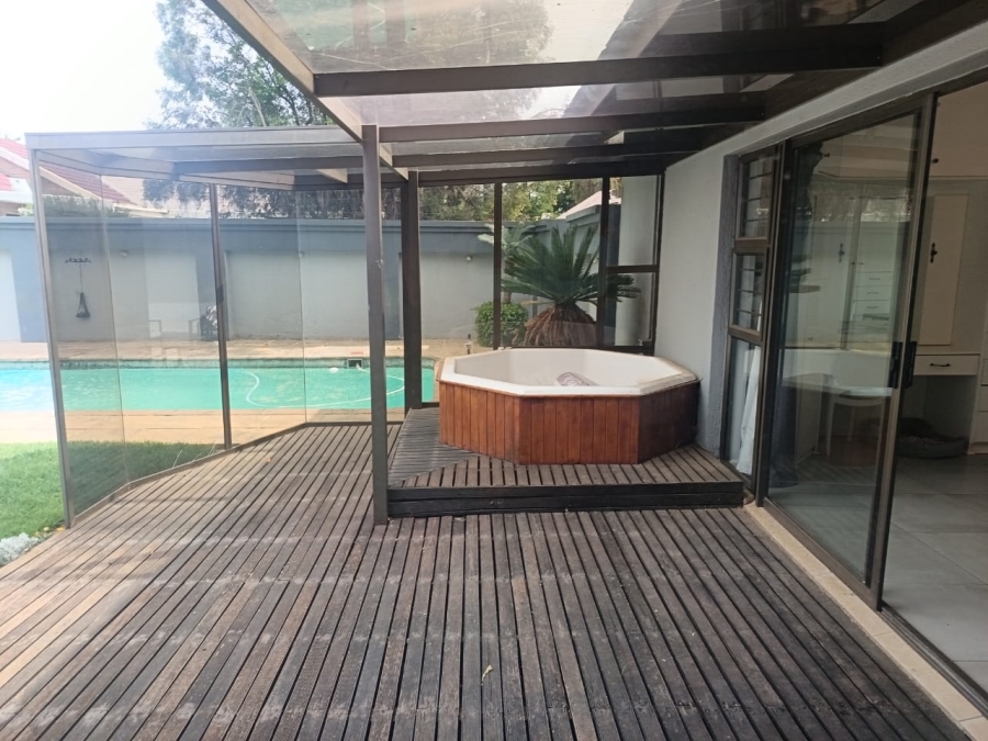 5 Bedroom Property for Sale in Monument Heights Northern Cape